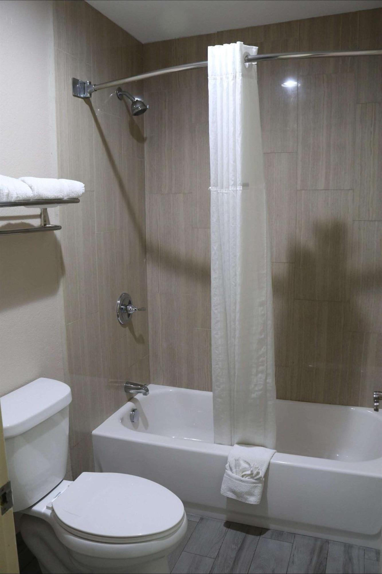 SureStay Hotel by Best Western Terrell Exterior foto
